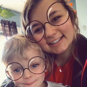 Meet your Posher, Alex